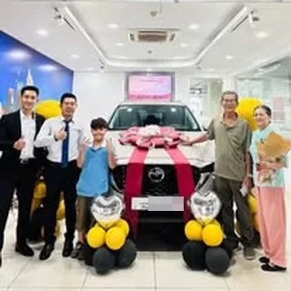 Hoạt động tư vấn và giao xe Mazda tại Khánh Hòa 4